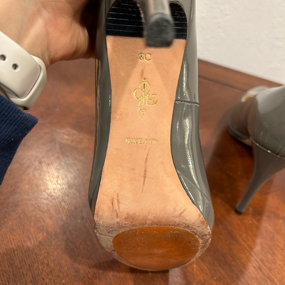 Cole Haan Nike Air taupe/grey pumps - Picture 5 of 7